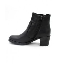 BOTIN..PIEL..COMODO 2